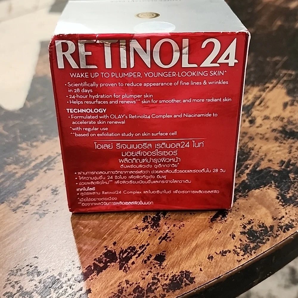 Olay Retinol 24-Night Moisturizer New In Box!